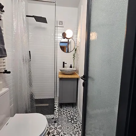 דירה Confortabil Self Check-in